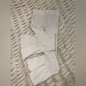 Abercrombie & Fitch Ribbed Flare Pants
